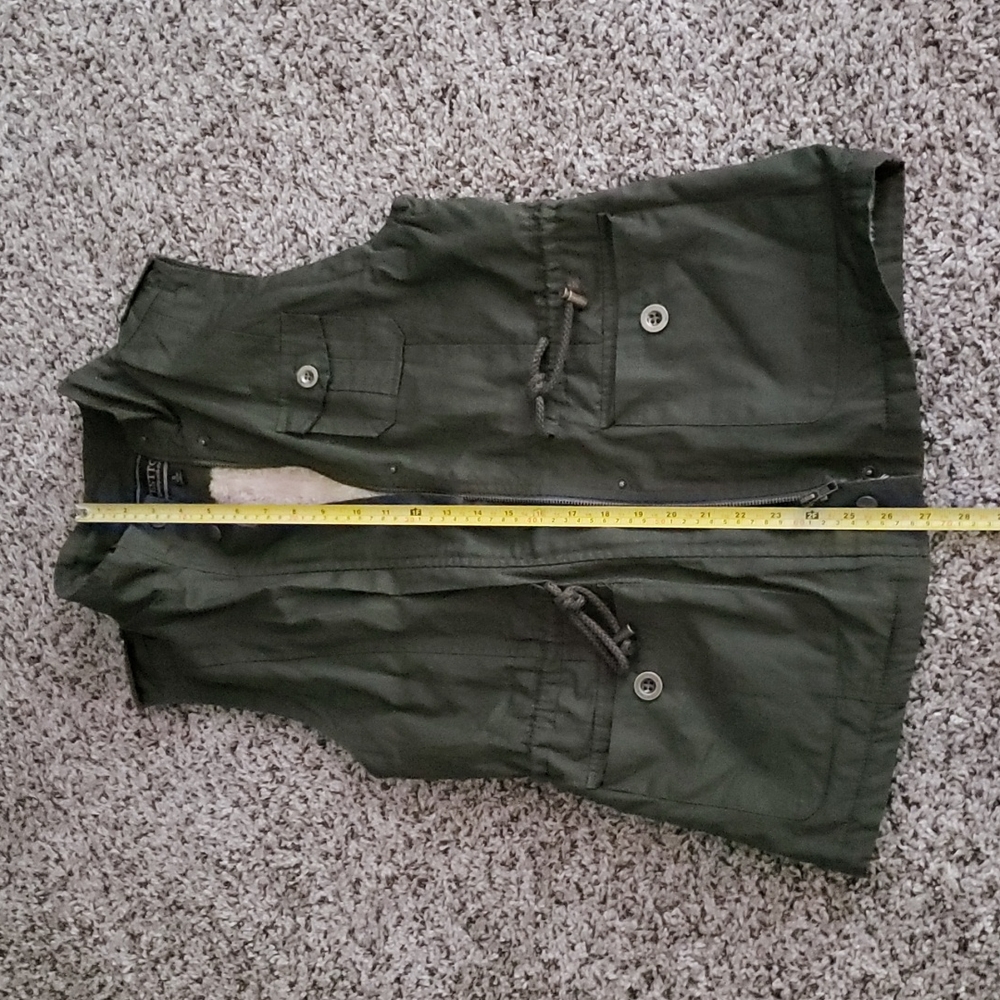 Vest - Picture 4 of 4